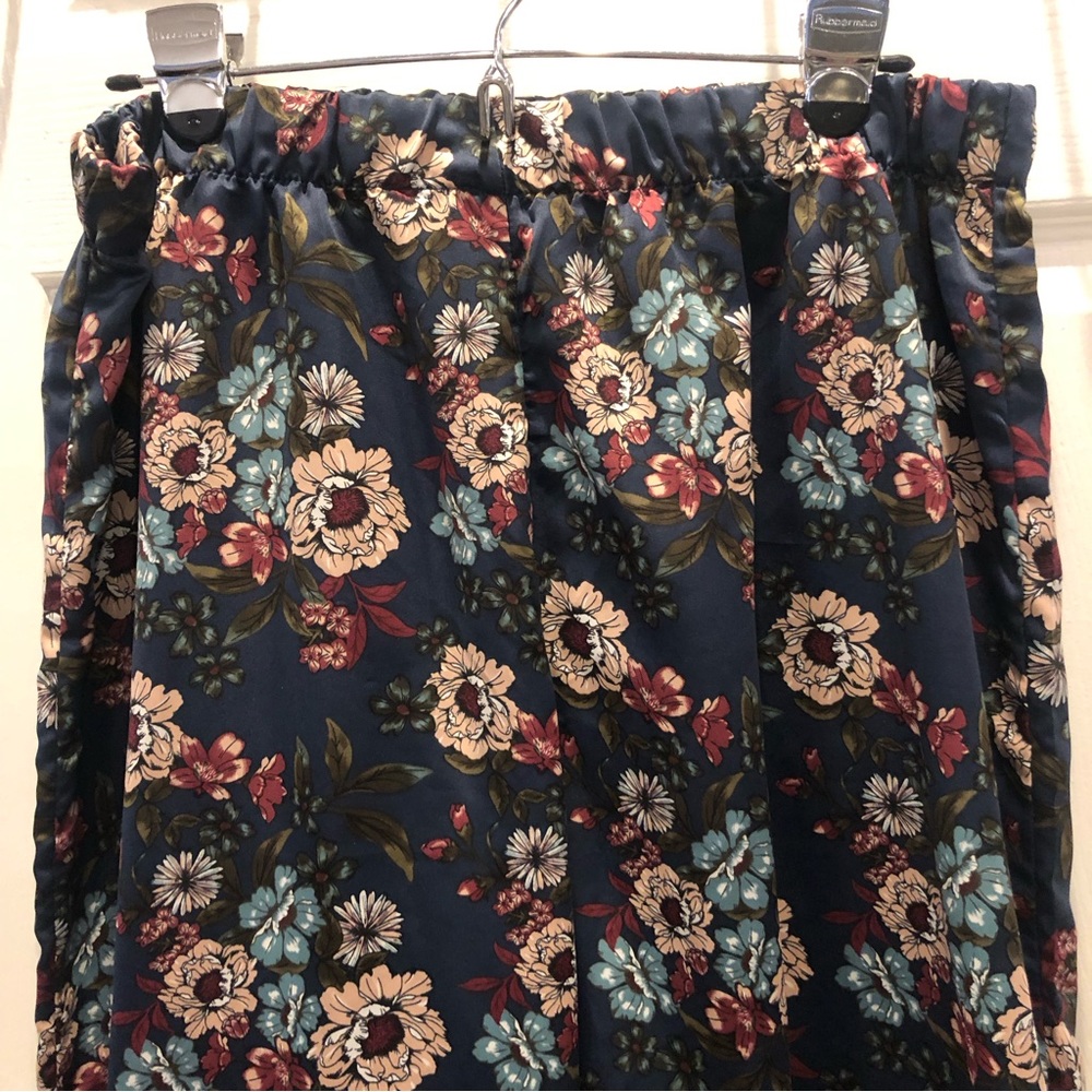 Nanette Lepore Satin Floral PJ XL - Picture 2 of 6